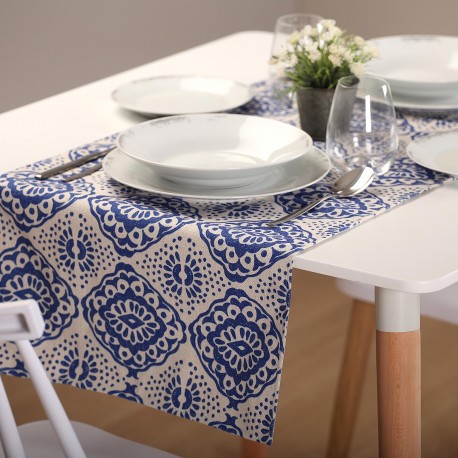 TABLE RUNNER COZY