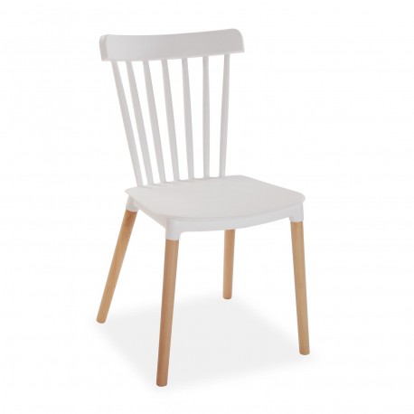 WHITE CHAIR