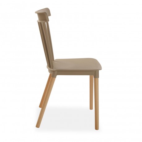 BEIGE CHAIR