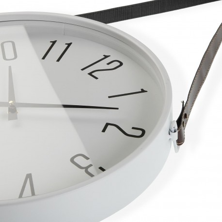 METAL WALL CLOCK