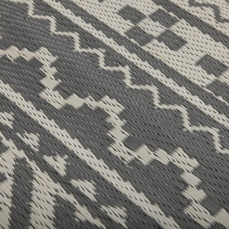 BEIGE PP MAT