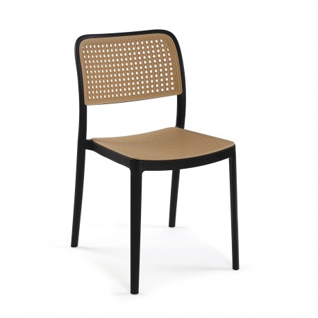 BLACK CHAIR