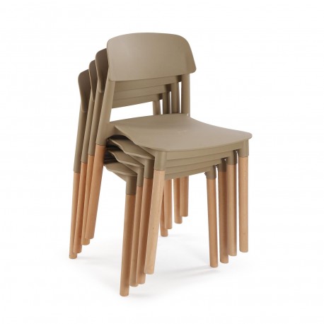 BEIGE CHAIR