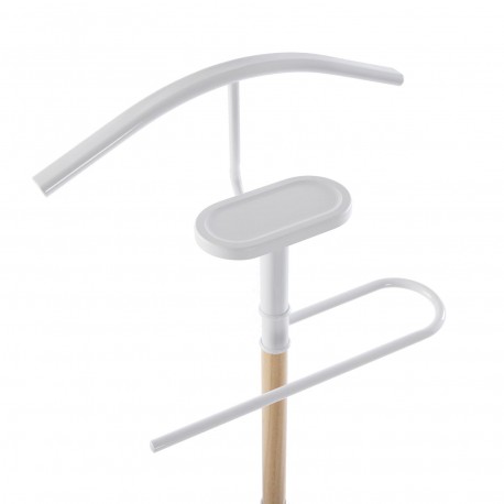 CLOTHES STAND