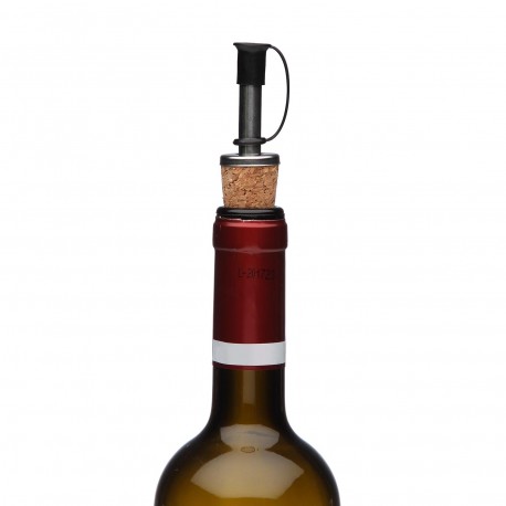 BOTTLE POURER WITH LID