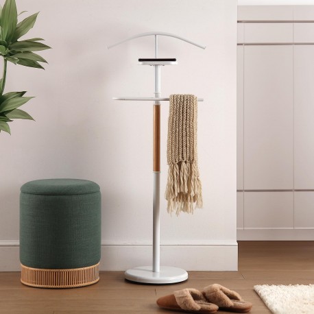CLOTHES STAND