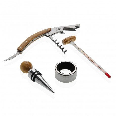 WINE SET 4 ACCESSORIES W/ CHESS