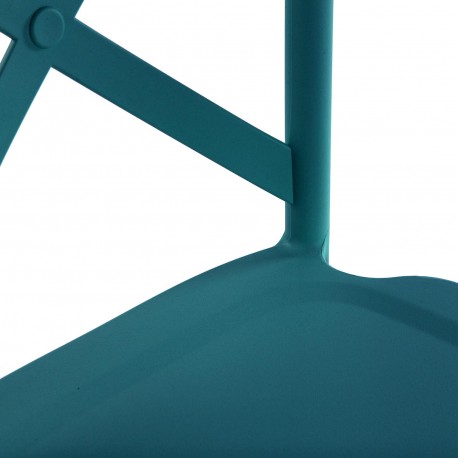 BLUE CHAIR