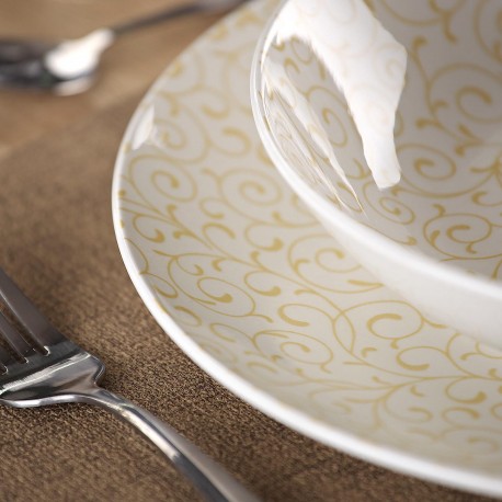 SERPENTINE DINNERWARE SET 18 PIECES