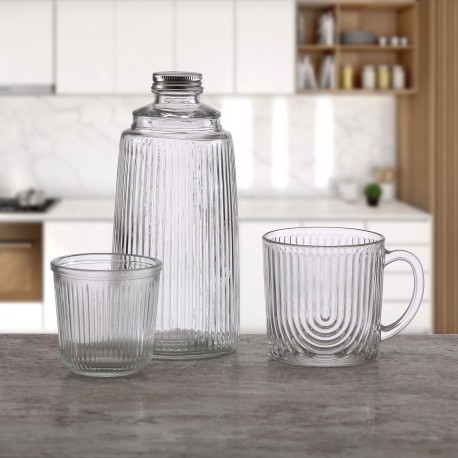 GLASS BOTTLE WITH CUP