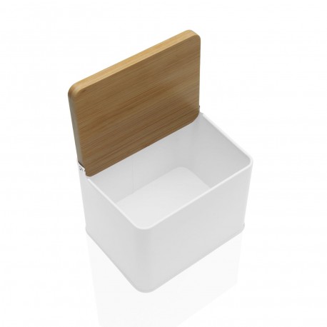 WHITE SALT SHAKER WITH WOODEN LID