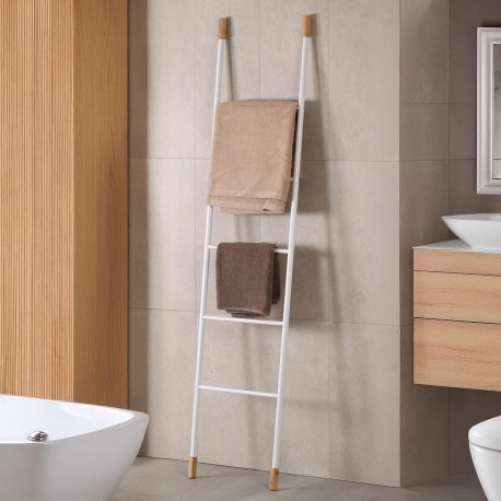 BAMBOO AND METAL TOWEL LADDER