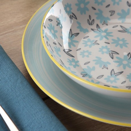 18-PIECE BLUE BREEZE DINNERWARE