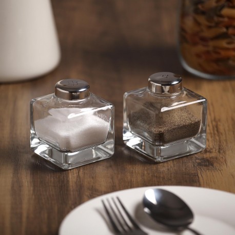 SALT AND PEPPER SHAKER