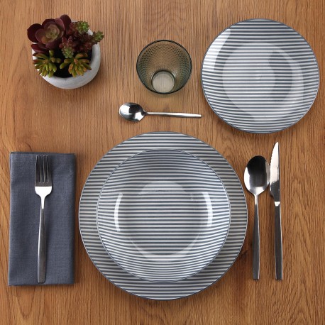 18-PIECE BLUE STRIPED DINNER SET