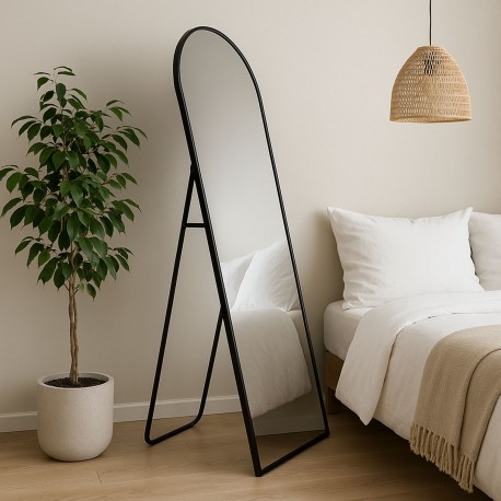 BLACK STANDING MIRROR