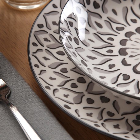 18-PIECE "LOLA" GREY DINNER SET