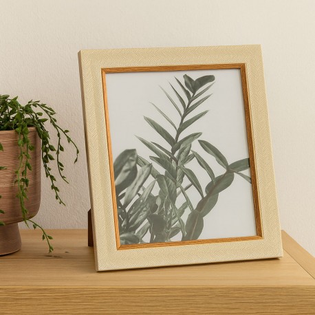 BROWN PHOTO FRAME WITH DARK BROWN DETAIL 20 X 25