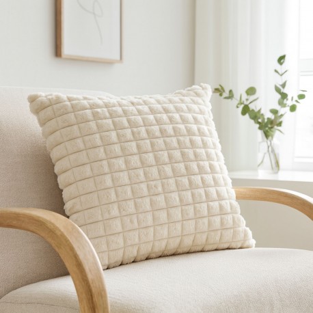 WHITE CUSHION WITH FILLING 45X45