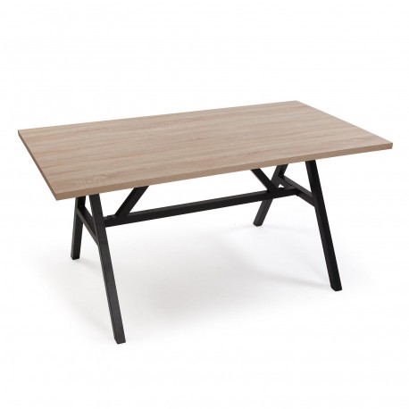BLACK SAGAS DINING TABLE
