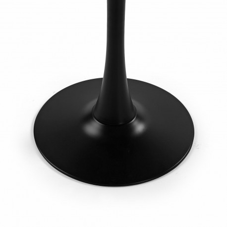 BLACK CLOE TABLE