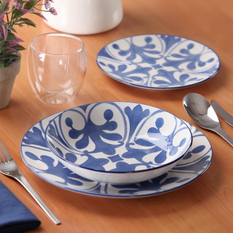 LAILA BLUE 18-PIECE DINNER SET