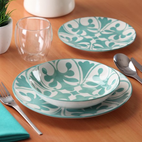 LAILA GREEN 18-PIECE DINNER SET