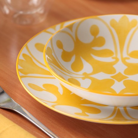 LAILA YELLOW 18-PIECE DINNER SET