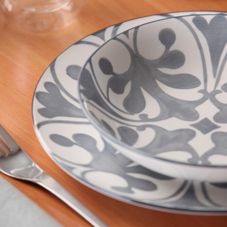 LAILA GREY 18-PIECE DINNER SET